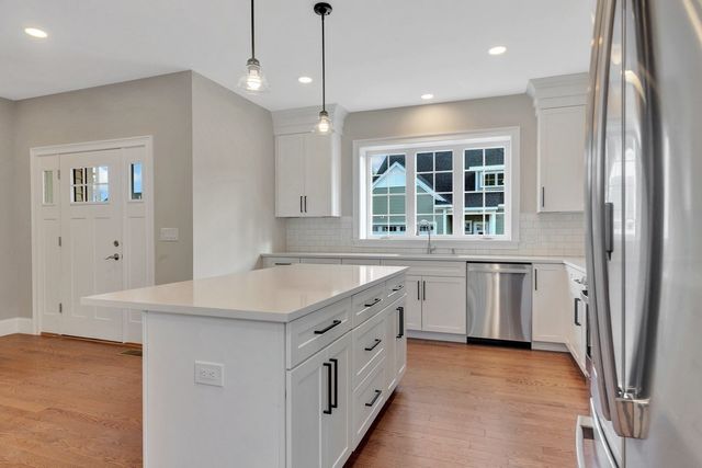 8 Weber Farm Road 8, Wrentham, MA 02093