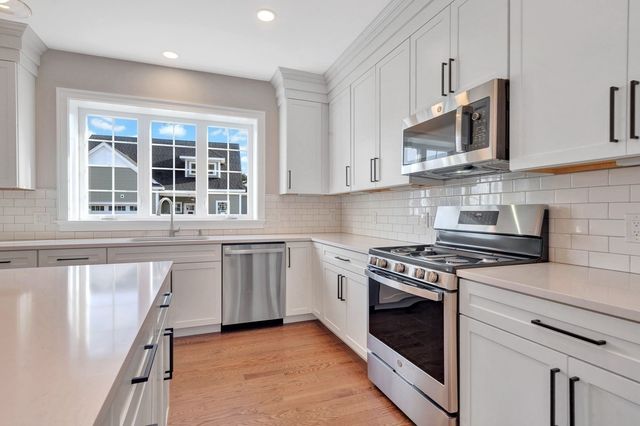 8 Weber Farm Road 8, Wrentham, MA 02093