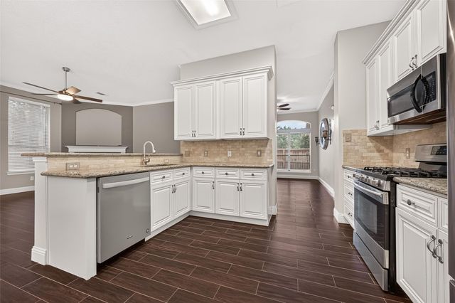 18015 Oak Cottage Court, Richmond, TX 77407