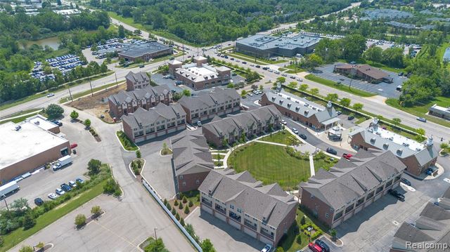 25535 Grandview Lane 30, Novi, MI 48375