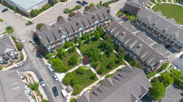 25535 Grandview Lane 30, Novi, MI 48375