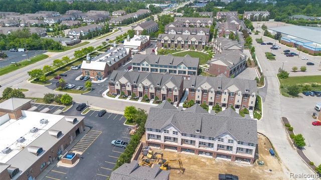 25535 Grandview Lane 30, Novi, MI 48375