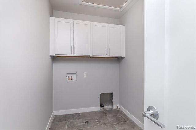 25535 Grandview Lane 30, Novi, MI 48375