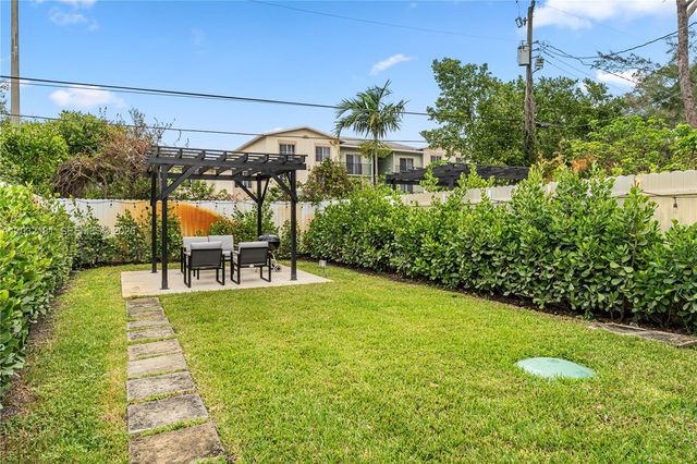 1521 NE 118th Ter 1, Miami, FL 33161