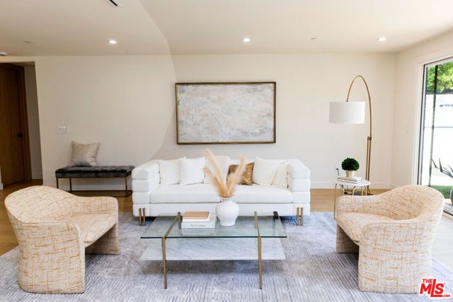 14934 Martha Street, Sherman Oaks, CA 91411