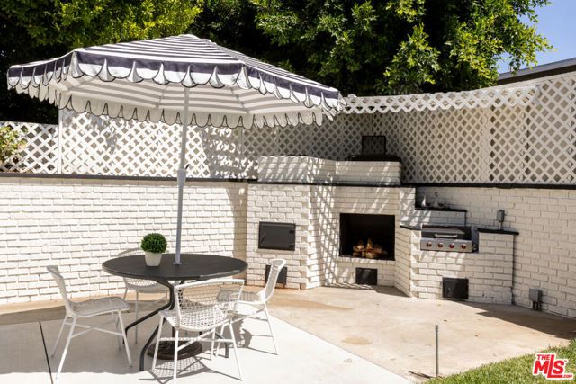 14934 Martha Street, Sherman Oaks, CA 91411