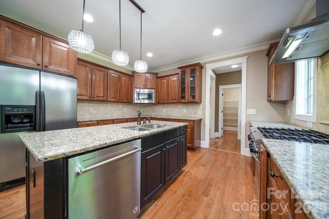 5534 Open Book Lane, Charlotte, NC 28270