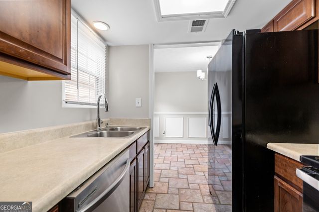 416 Northdale Court, Lawrenceville, GA 30046