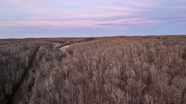 2 John Ross Hollow Rd, Erin, TN 37061