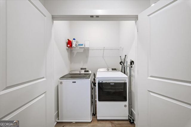 301 Penny Court, Sandy Springs, GA 30328