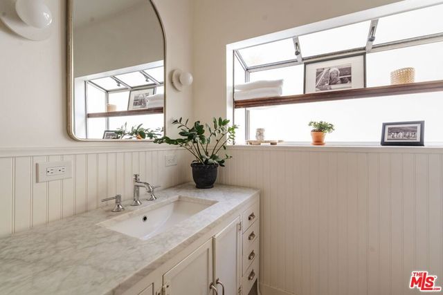 703 Marco Place, Venice, CA 90291