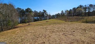1006 N Edgewater Trail, Toccoa, GA 30577