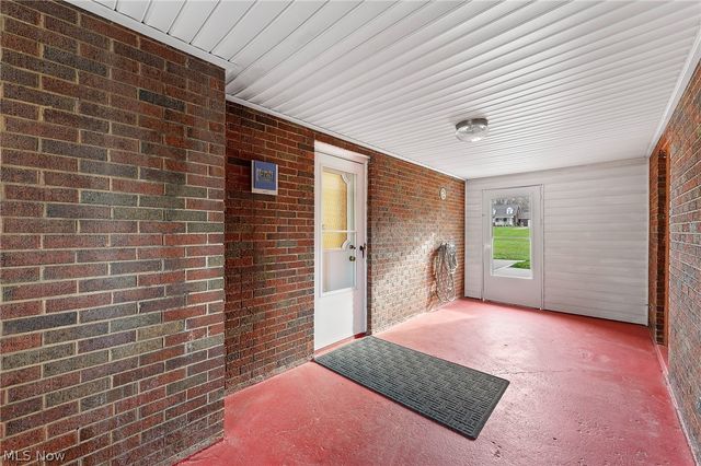 687 Moore Avenue, Campbell, OH 44405