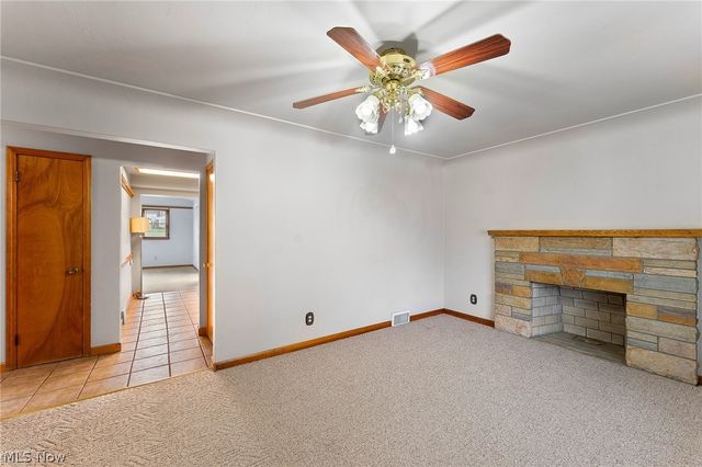 687 Moore Avenue, Campbell, OH 44405