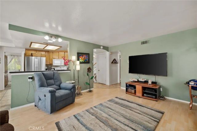 31056 Moss, Mentone, CA 92359