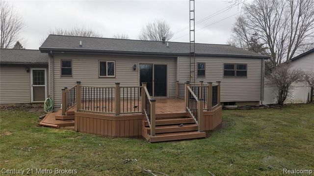 7445 New Hampshire Drive, Davison, MI 48423