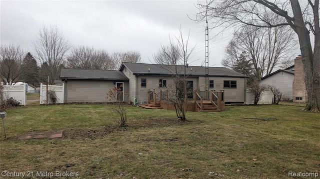 7445 New Hampshire Drive, Davison, MI 48423