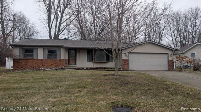 7445 New Hampshire Drive, Davison, MI 48423