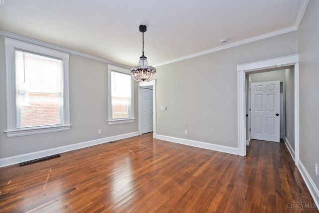 4603 W Mitchell Avenue, Cincinnati, OH 45232