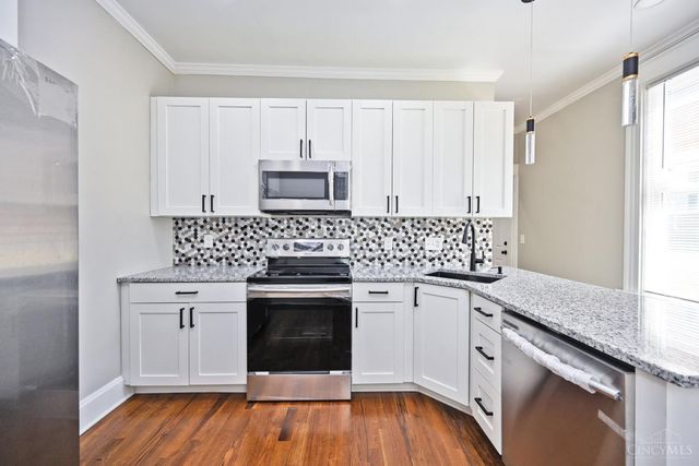 4603 W Mitchell Avenue, Cincinnati, OH 45232