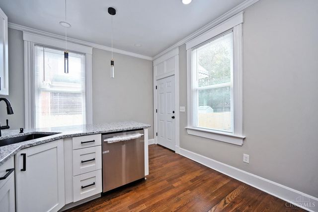 4603 W Mitchell Avenue, Cincinnati, OH 45232