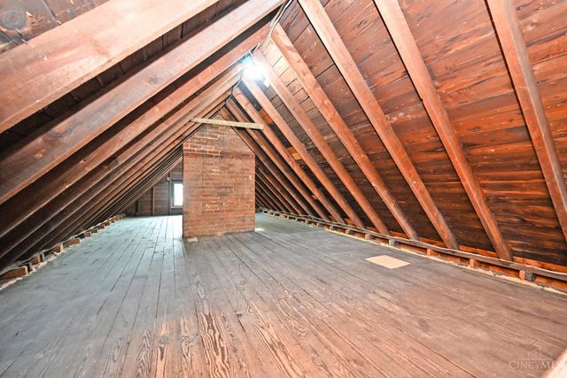 4603 W Mitchell Avenue, Cincinnati, OH 45232