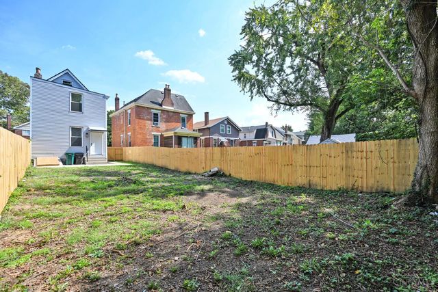 4603 W Mitchell Avenue, Cincinnati, OH 45232
