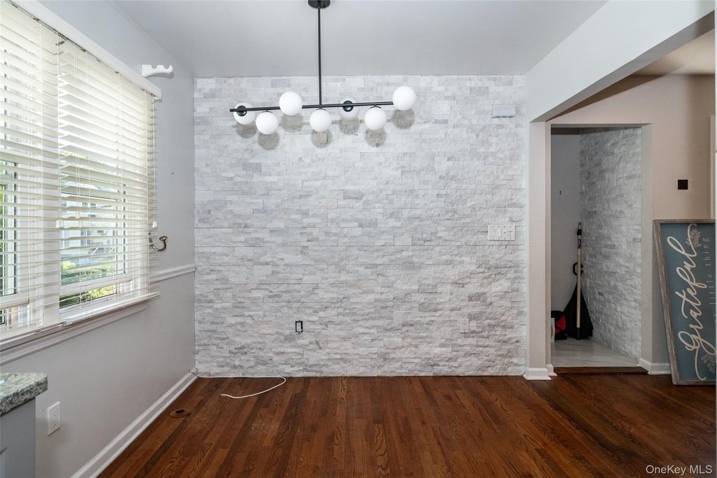 7 Ronalds Avenue, New Rochelle, NY 10801 — photo 3