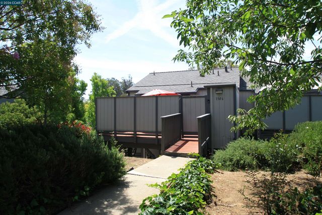 1506 Ashwood Dr, Martinez, CA 94553
