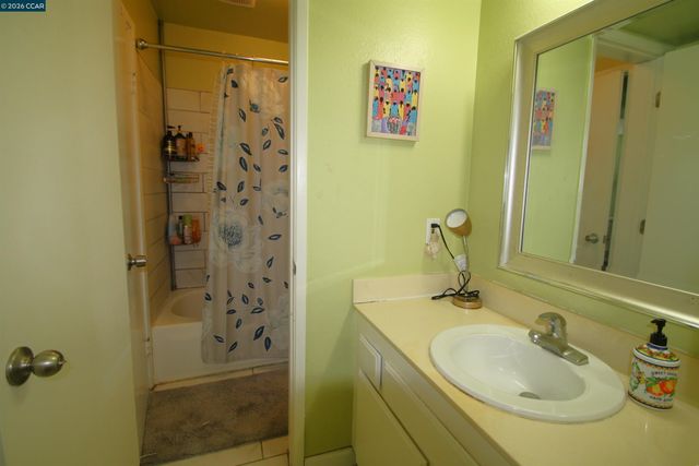 1506 Ashwood Dr, Martinez, CA 94553