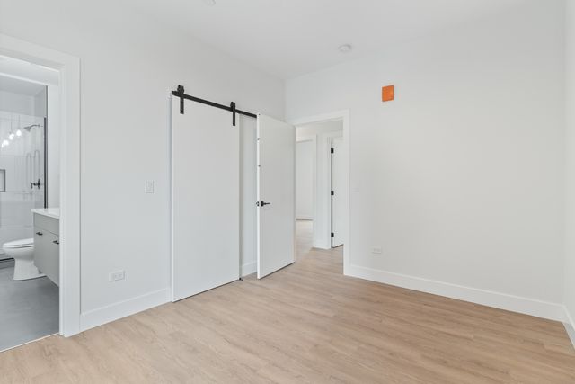 3140 N Clybourn Avenue 204, Chicago, IL 60657