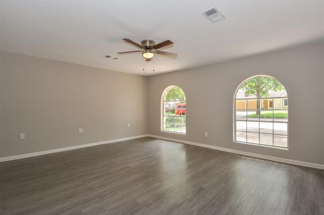 11719 Murr Way, Houston, TX 77048