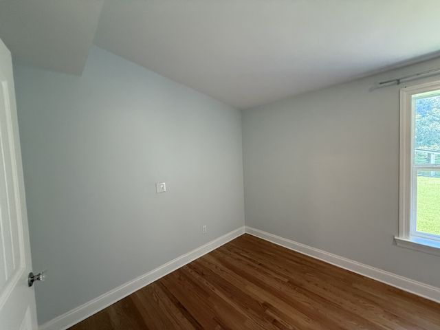 645 Neals Ln, Gallatin, TN 37066