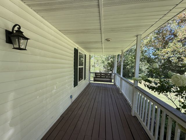 645 Neals Ln, Gallatin, TN 37066