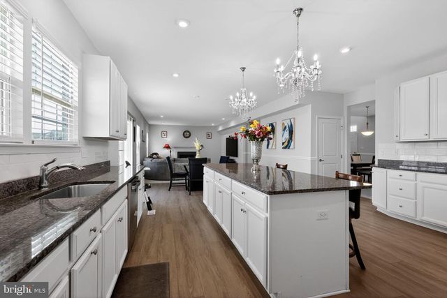 82 KINGSBERRY LN, Woodstown, NJ 08098