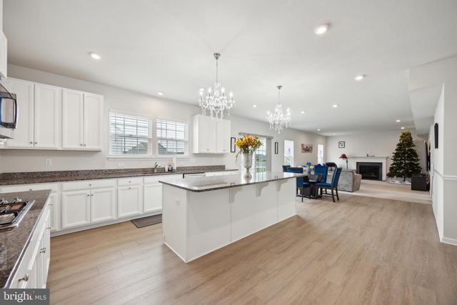 82 KINGSBERRY LN, Woodstown, NJ 08098