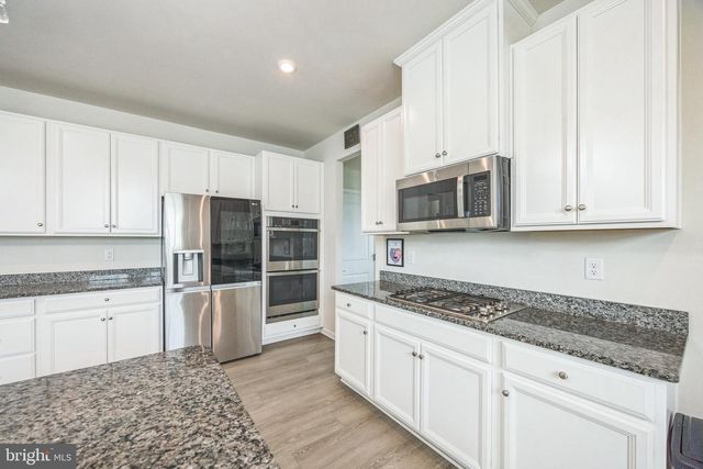 82 KINGSBERRY LN, Woodstown, NJ 08098