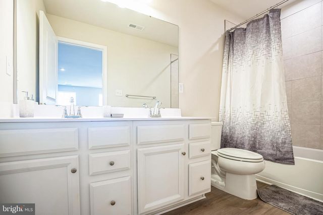 82 KINGSBERRY LN, Woodstown, NJ 08098