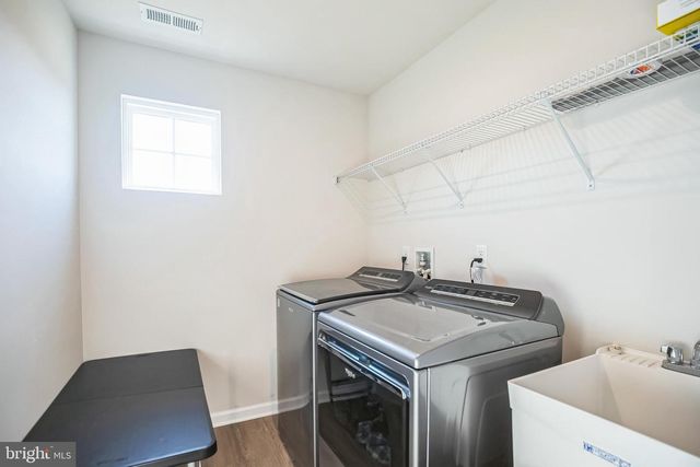 82 KINGSBERRY LN, Woodstown, NJ 08098