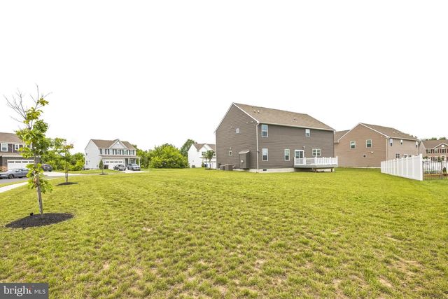 82 KINGSBERRY LN, Woodstown, NJ 08098