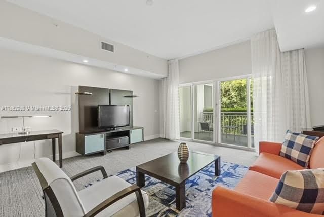 5300 NW 87th Ave 1008, Doral, FL 33178