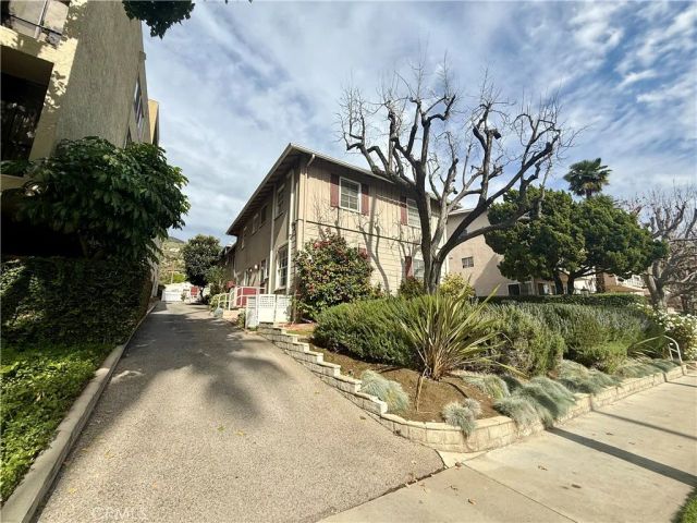 111 W Mountain 2, Glendale, CA 91207