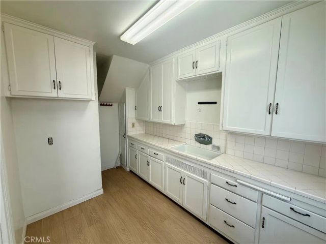 111 W Mountain 2, Glendale, CA 91207