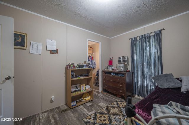 9237/9239 County Rd 90, Carthage, MO 64836