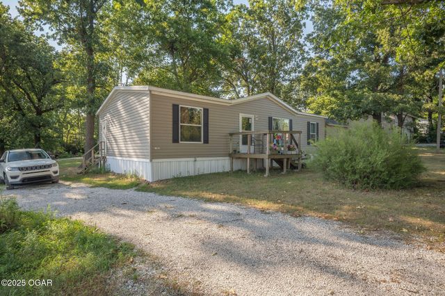 9237/9239 County Rd 90, Carthage, MO 64836
