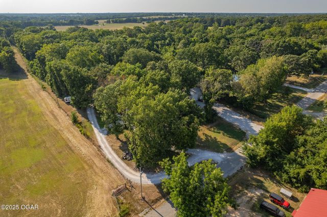 9237/9239 County Rd 90, Carthage, MO 64836