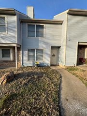 2700 South Ingram Mill Road, 8, Springfield, MO 65804