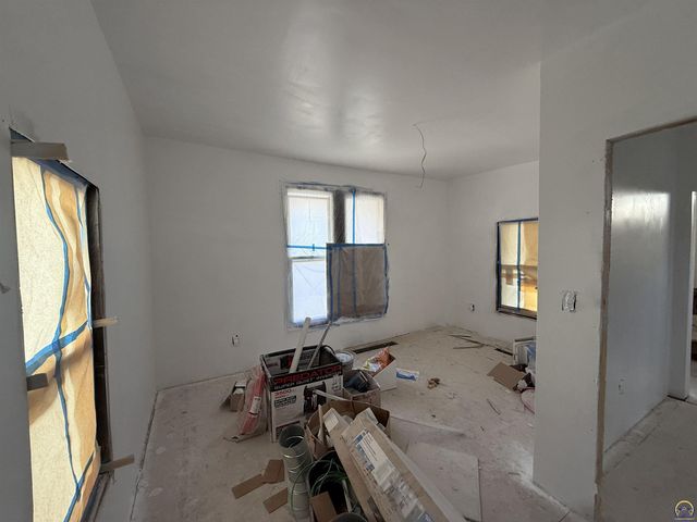 427 SW Jewell AVE, Topeka, KS 66606