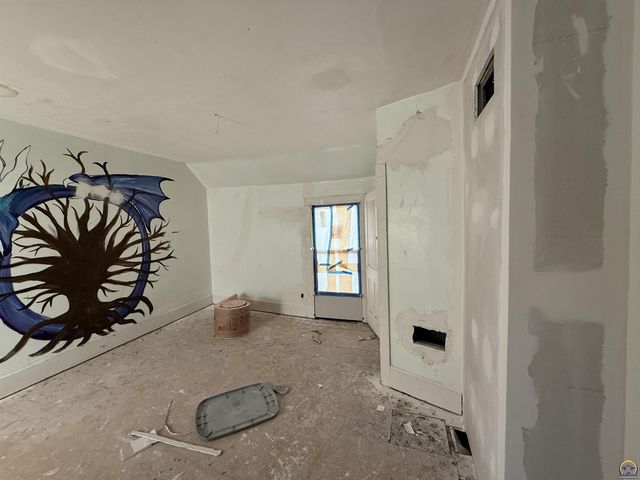 427 SW Jewell AVE, Topeka, KS 66606