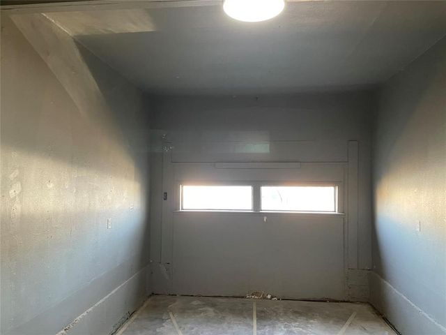 228 W 9th Street, Edmond, OK 73003